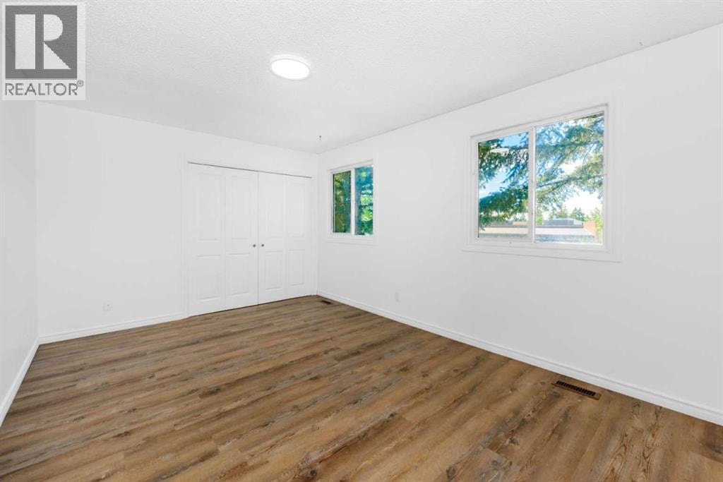120 Whitefield Drive NE — photo 14
