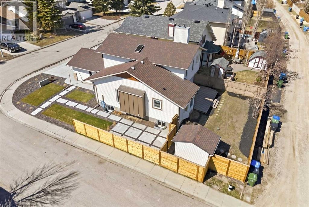 42 Sunvista Crescent SE — photo 4