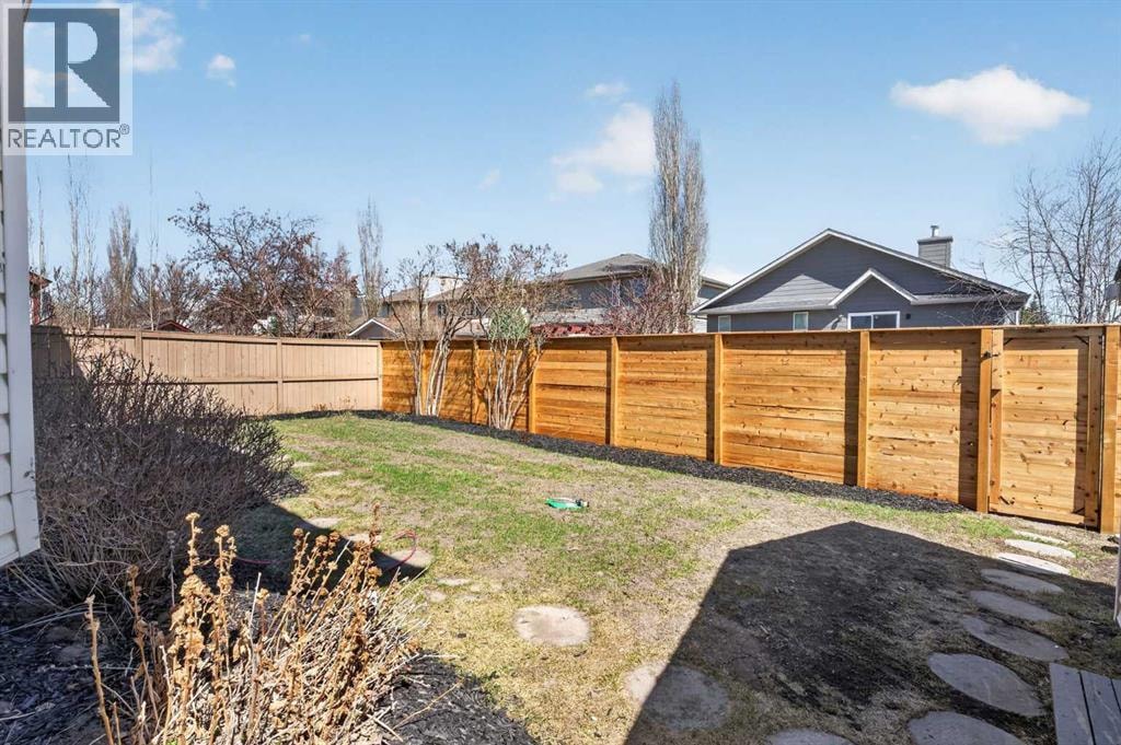 42 Sunvista Crescent SE — photo 44