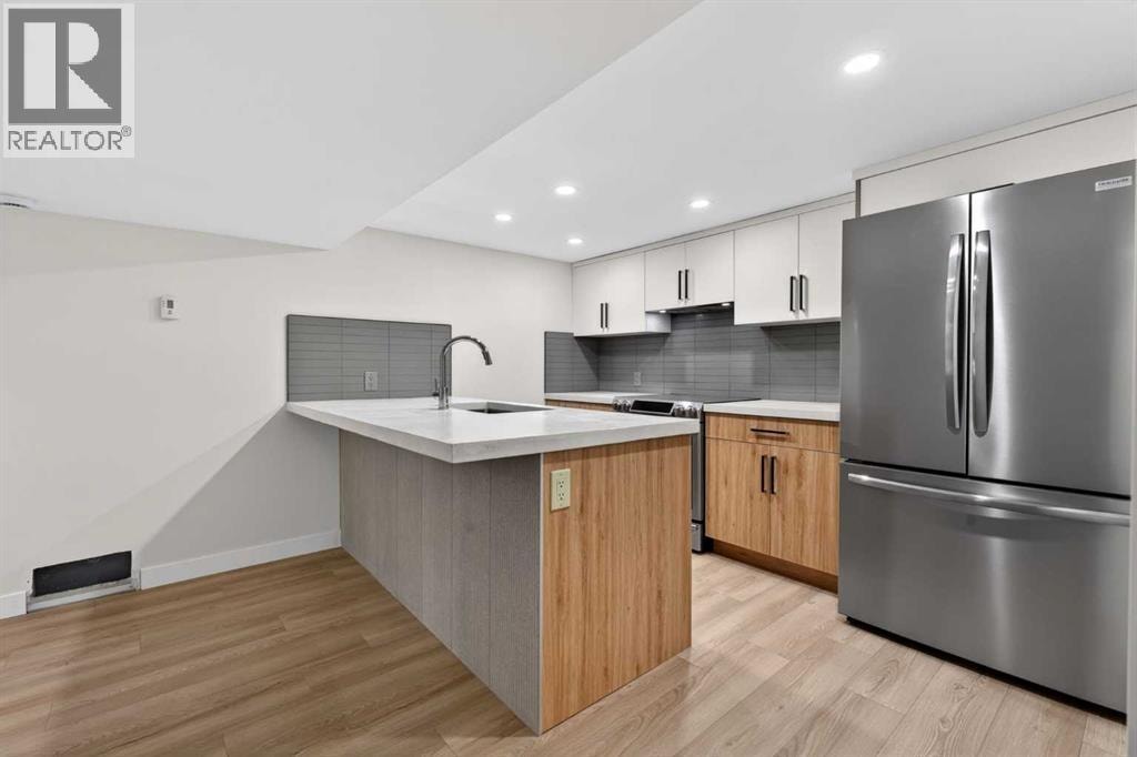 42 Sunvista Crescent SE — photo 32