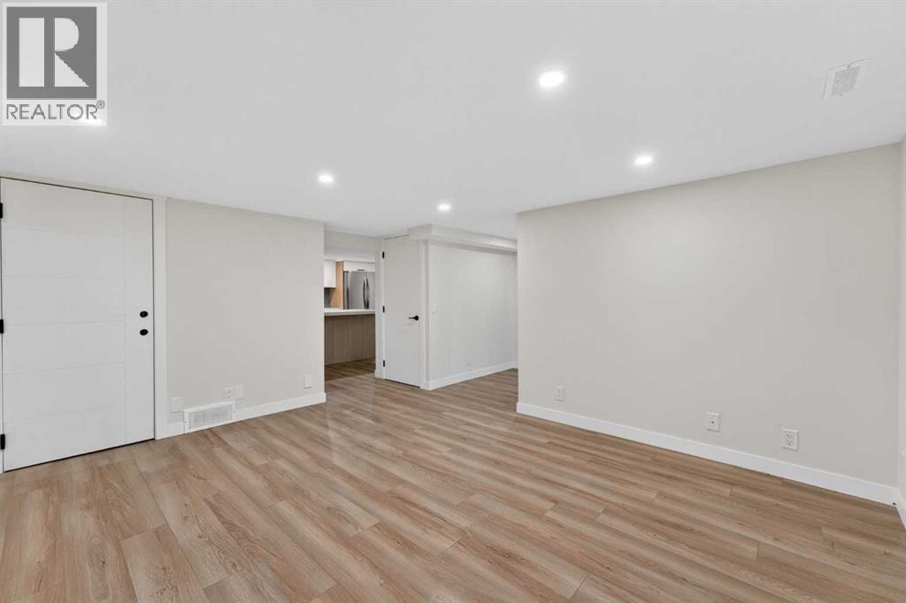 42 Sunvista Crescent SE — photo 41
