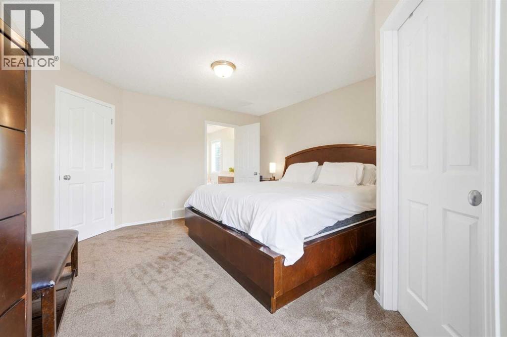 82 Springborough Point SW — photo 23