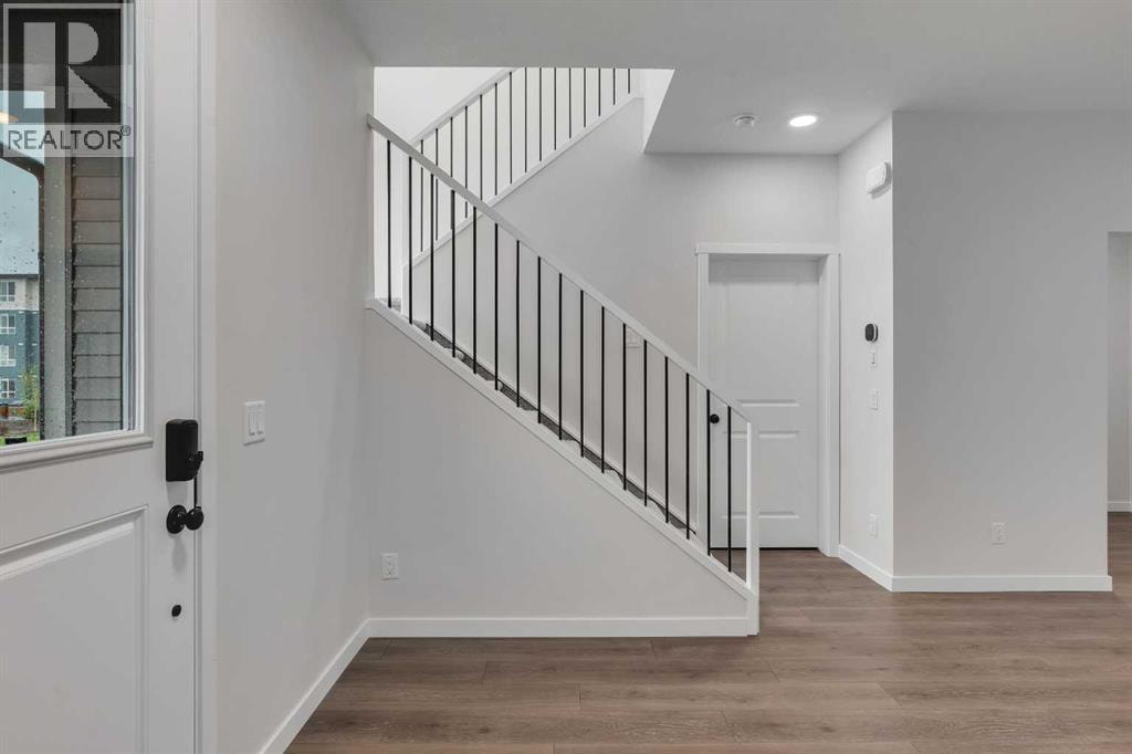 50 Creekview Gardens SW — photo 3