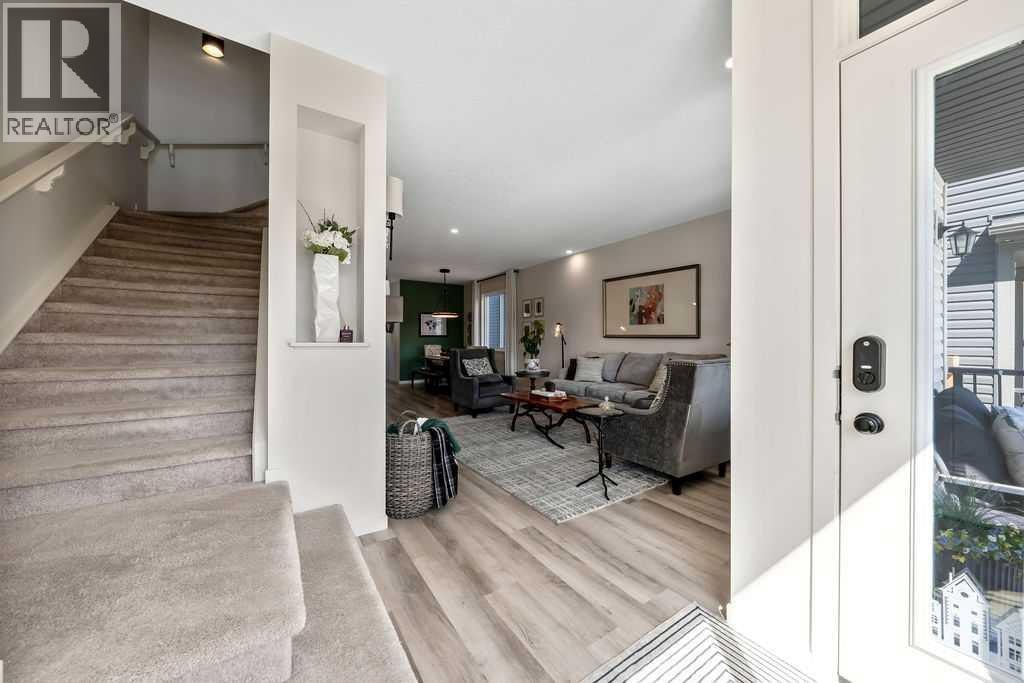 114 Seton Grove SE — photo 3