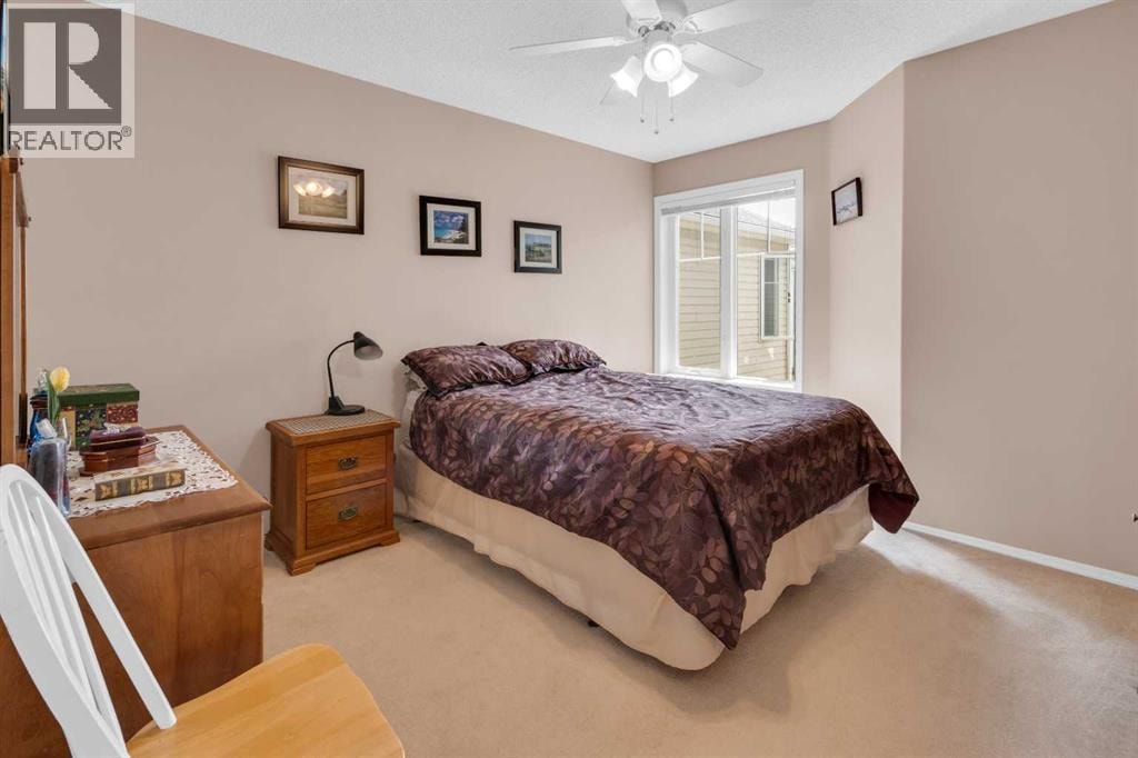 27 Royal Birch Mount NW — photo 20