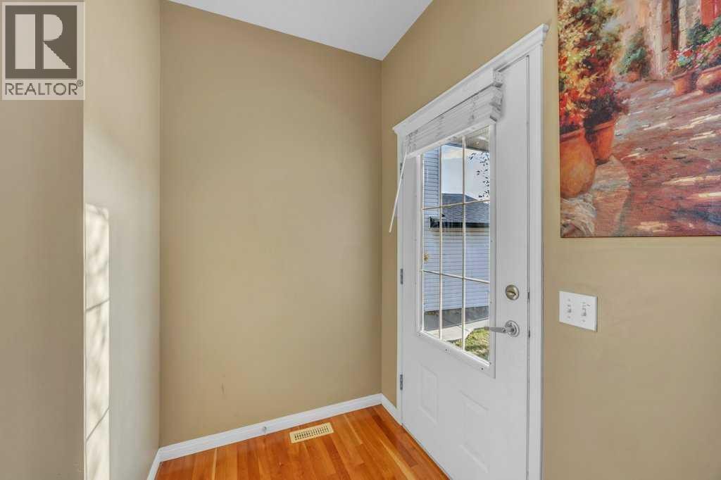 550 Copperfield Boulevard SE — photo 8