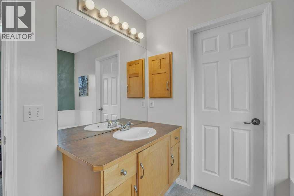 550 Copperfield Boulevard SE — photo 21