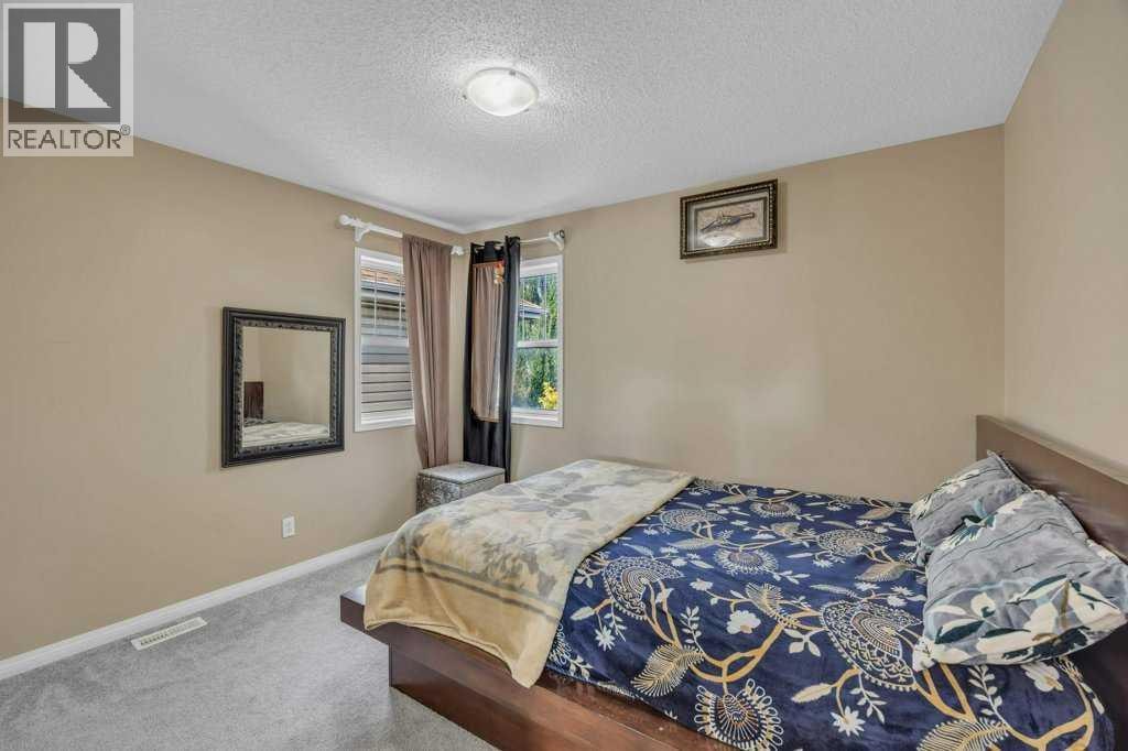 550 Copperfield Boulevard SE — photo 16