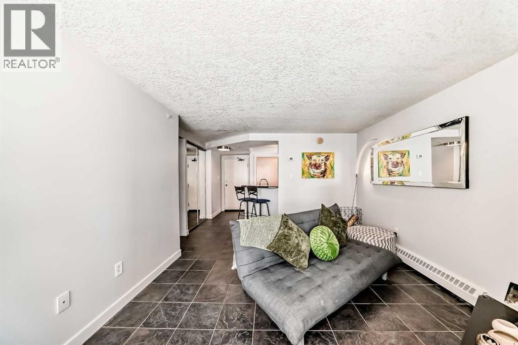 703, 626 15 Avenue SW — photo 13