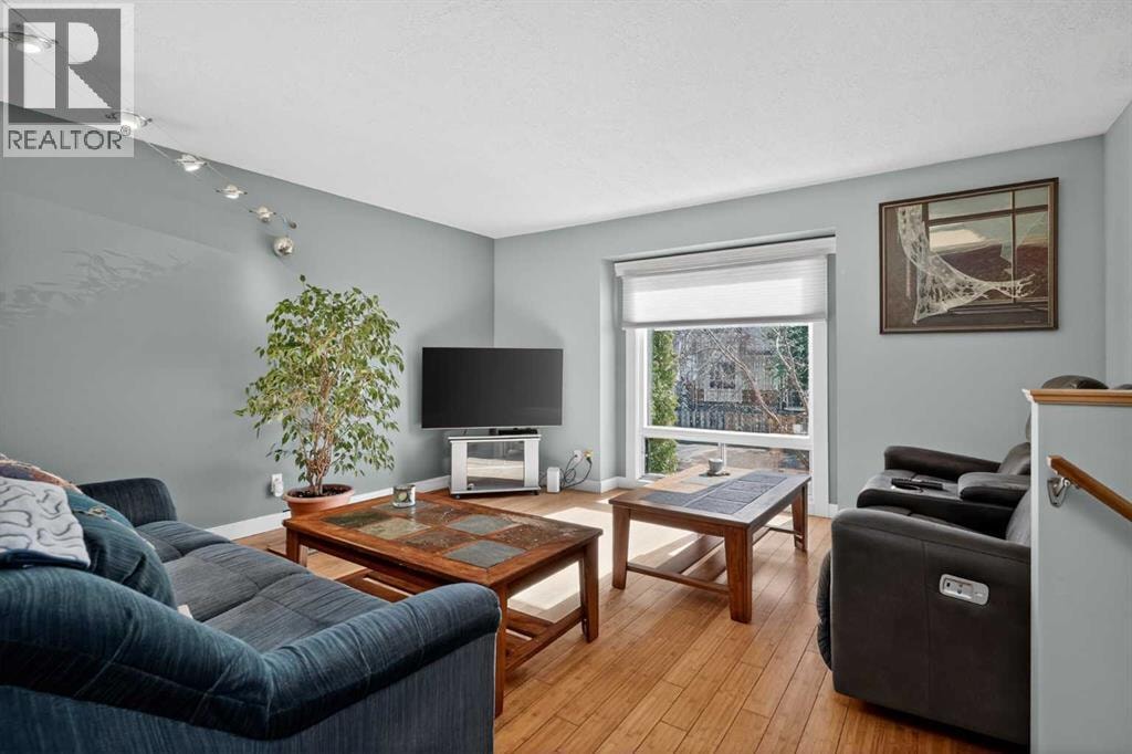 13 Taraglen Road NE — photo 4