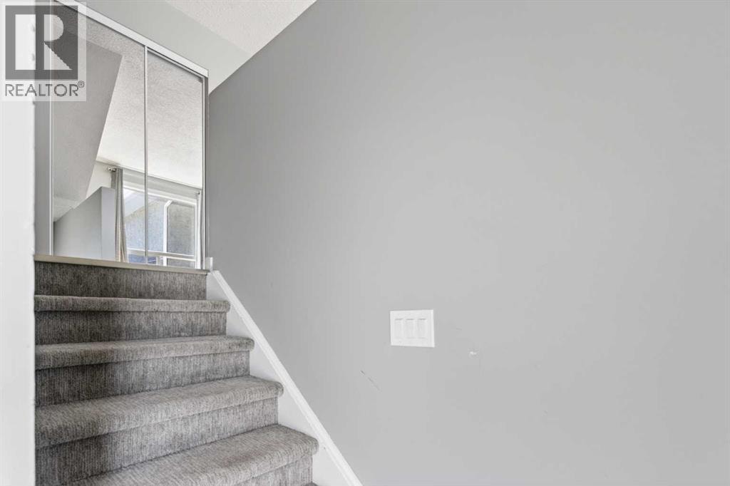 141, 6915 Ranchview Drive NW — photo 2
