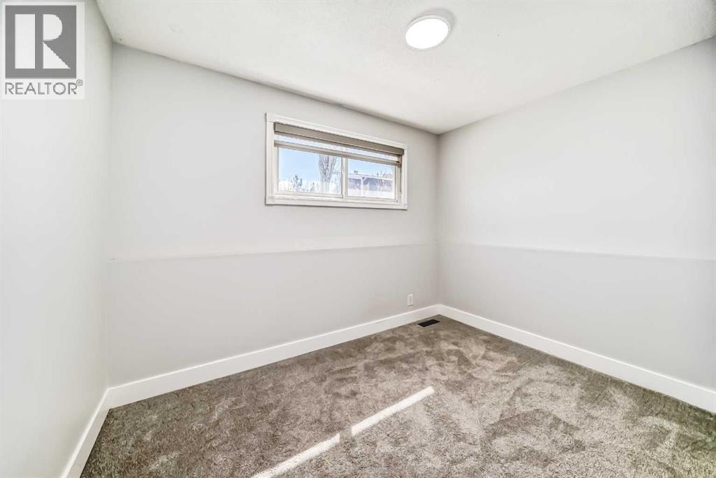 204 Whiteview Close NE — photo 26