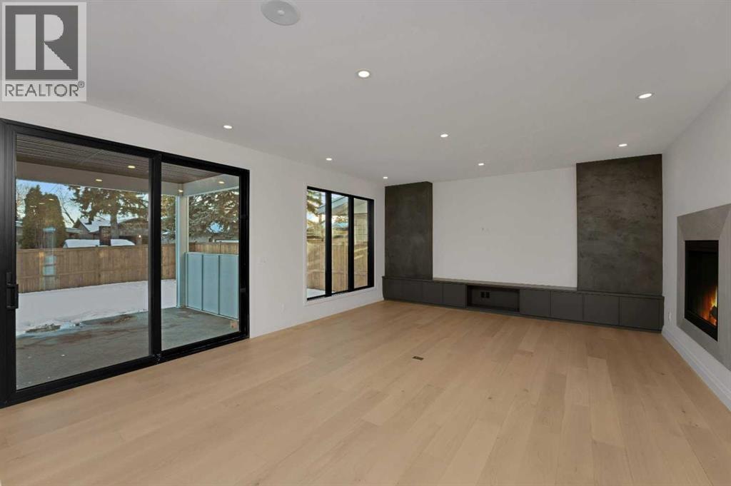 3511 34 Avenue SW — photo 7
