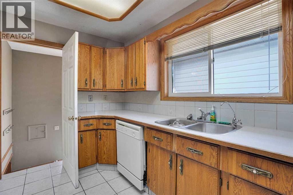 4732 Marbury Place NE — photo 13