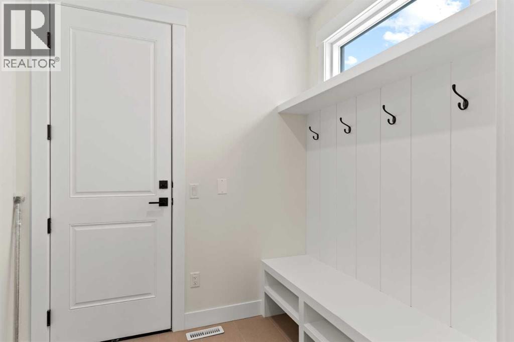 87 Sundown Crescent — photo 29