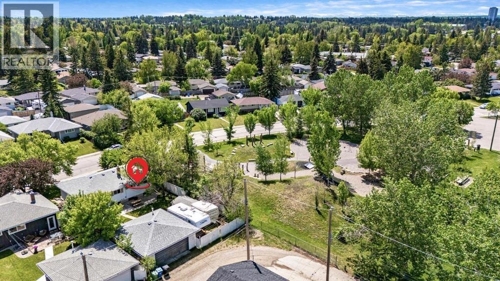 1032 89 Avenue SW — photo 29