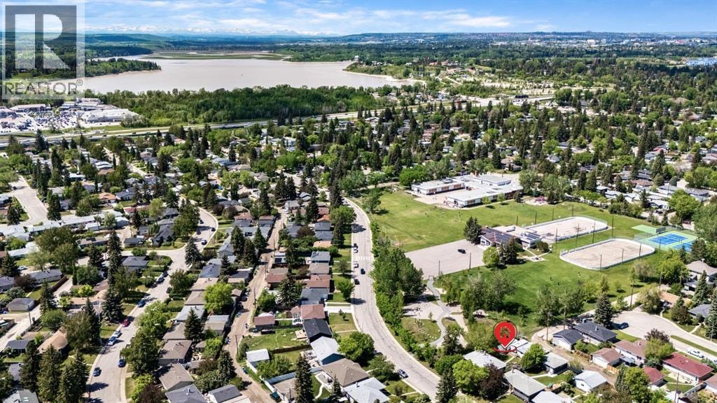 1032 89 Avenue SW — photo 30