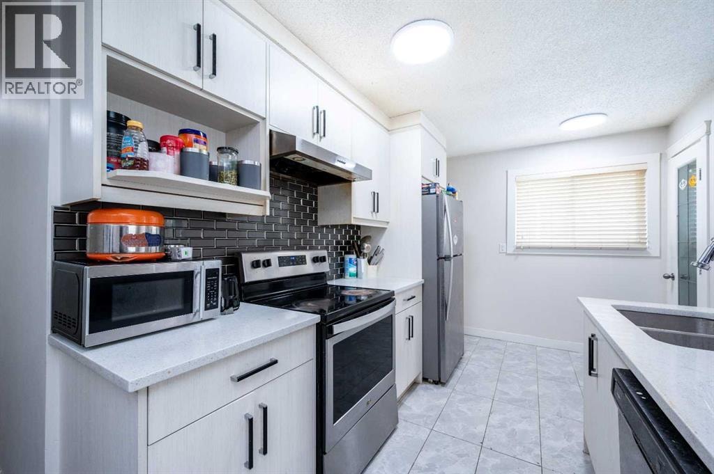 72 Faldale Close NE — photo 3