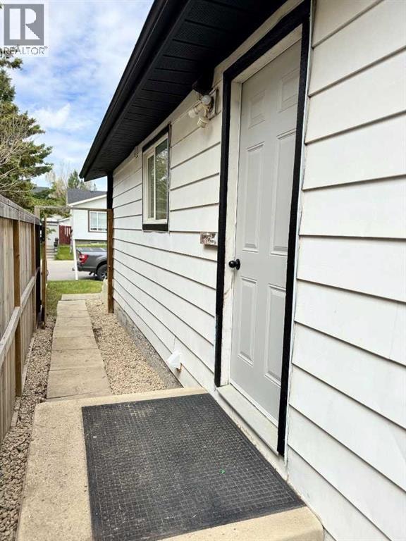 72 Faldale Close NE — photo 33