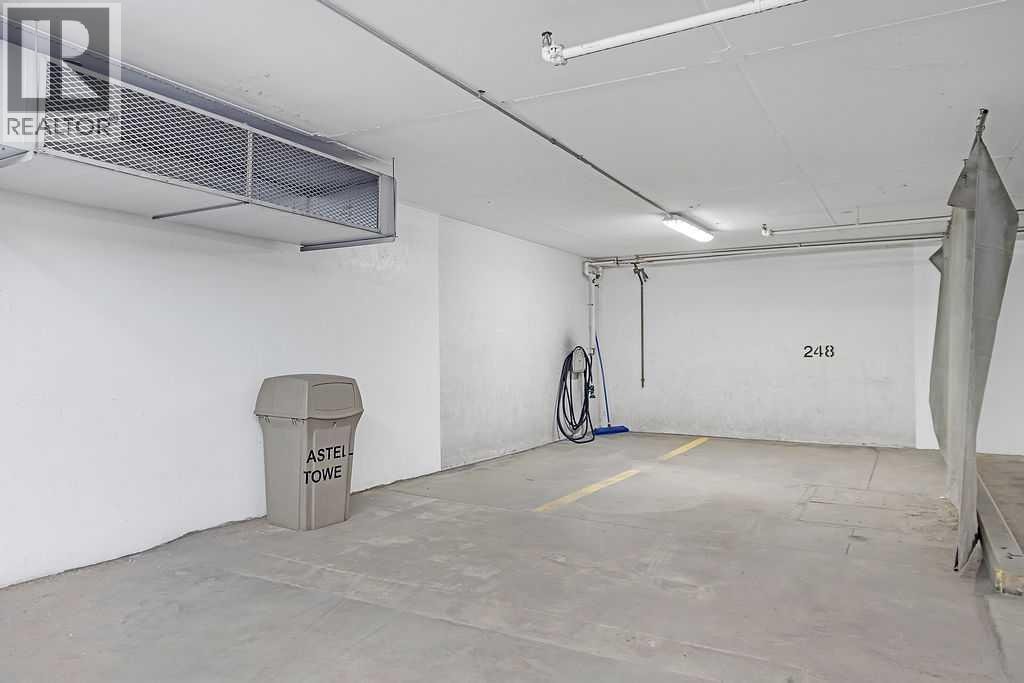 1102, 530 12 Avenue SW — photo 38