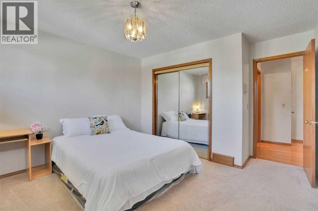 88 Edelweiss Drive NW — photo 32