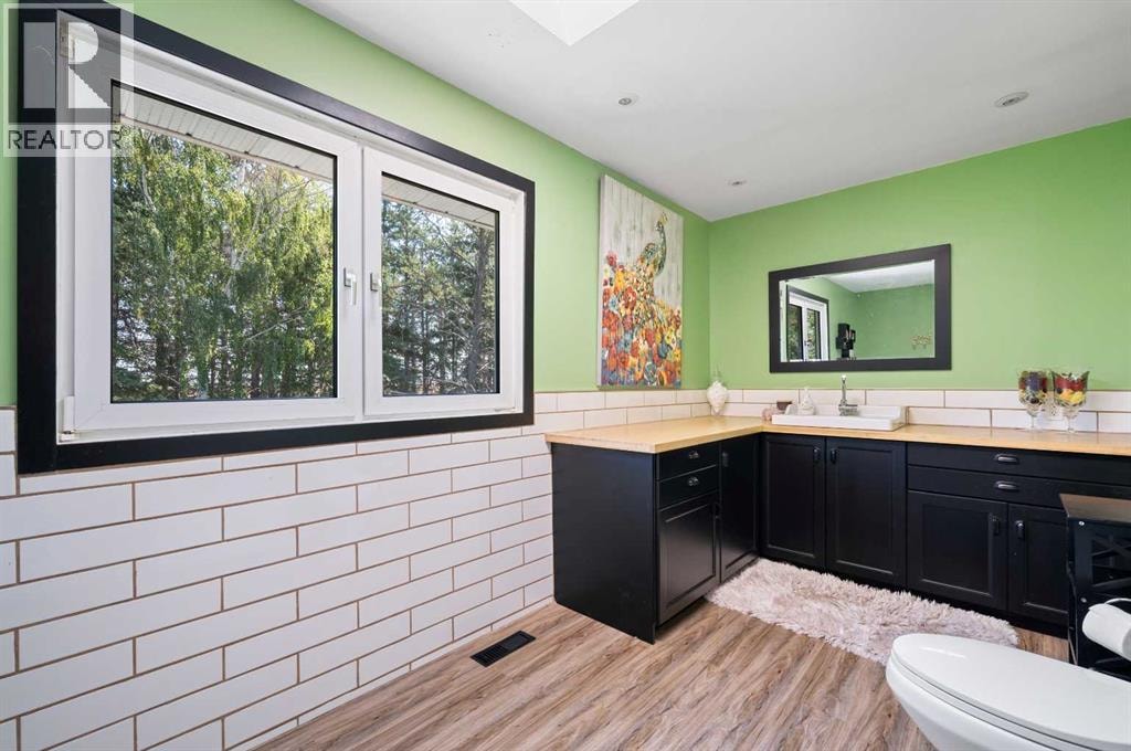 243003 BOUNDARY Road — photo 29