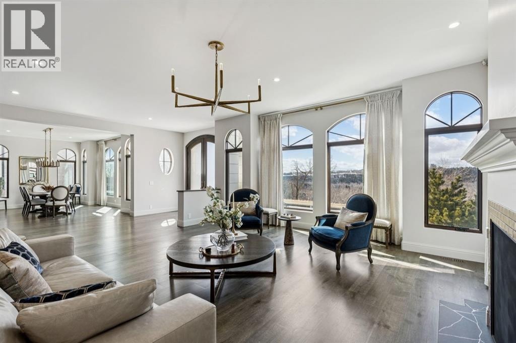 2908 Toronto Crescent NW — photo 3