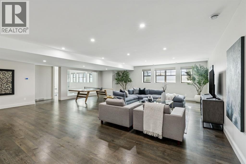2908 Toronto Crescent NW — photo 30