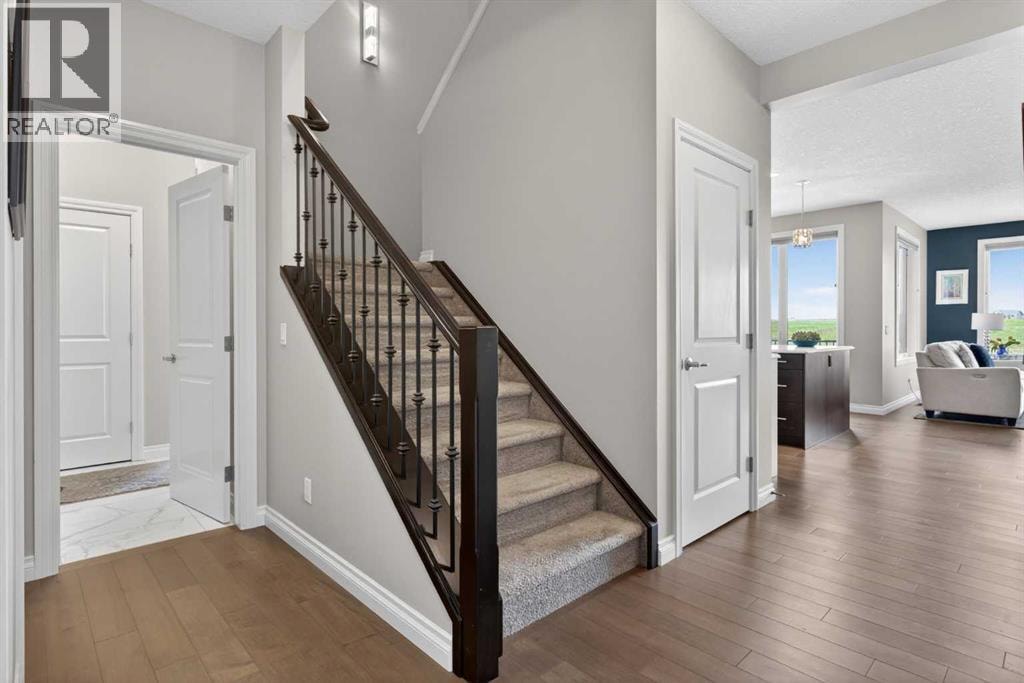 73 Rockyvale Green NW — photo 6