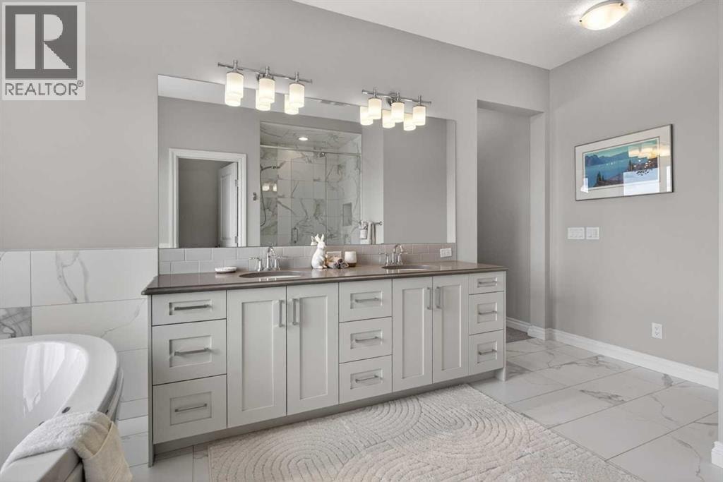 73 Rockyvale Green NW — photo 34