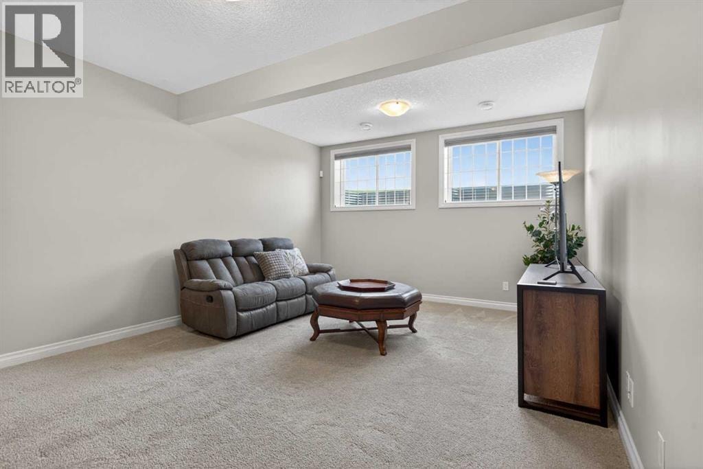 73 Rockyvale Green NW — photo 38