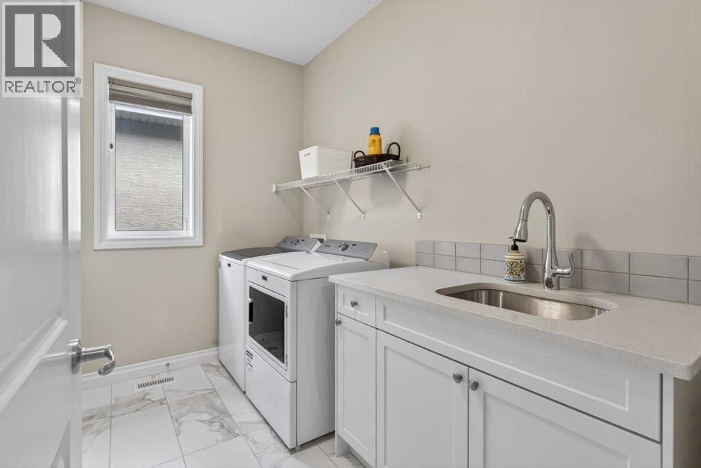73 Rockyvale Green NW — photo 36