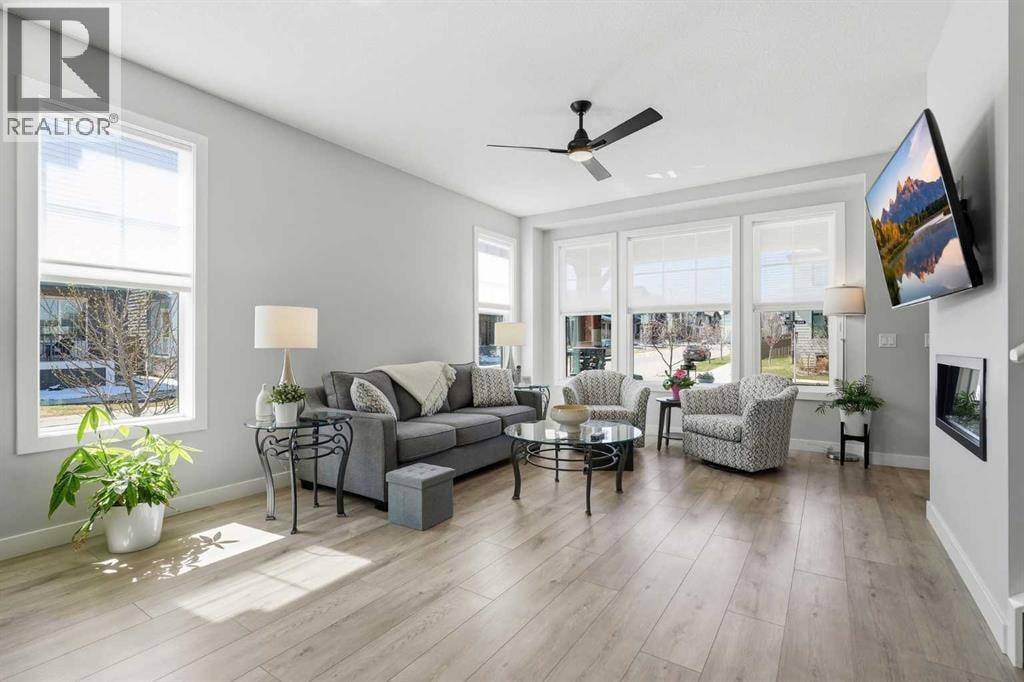 120 Treeline Manor SW — photo 6