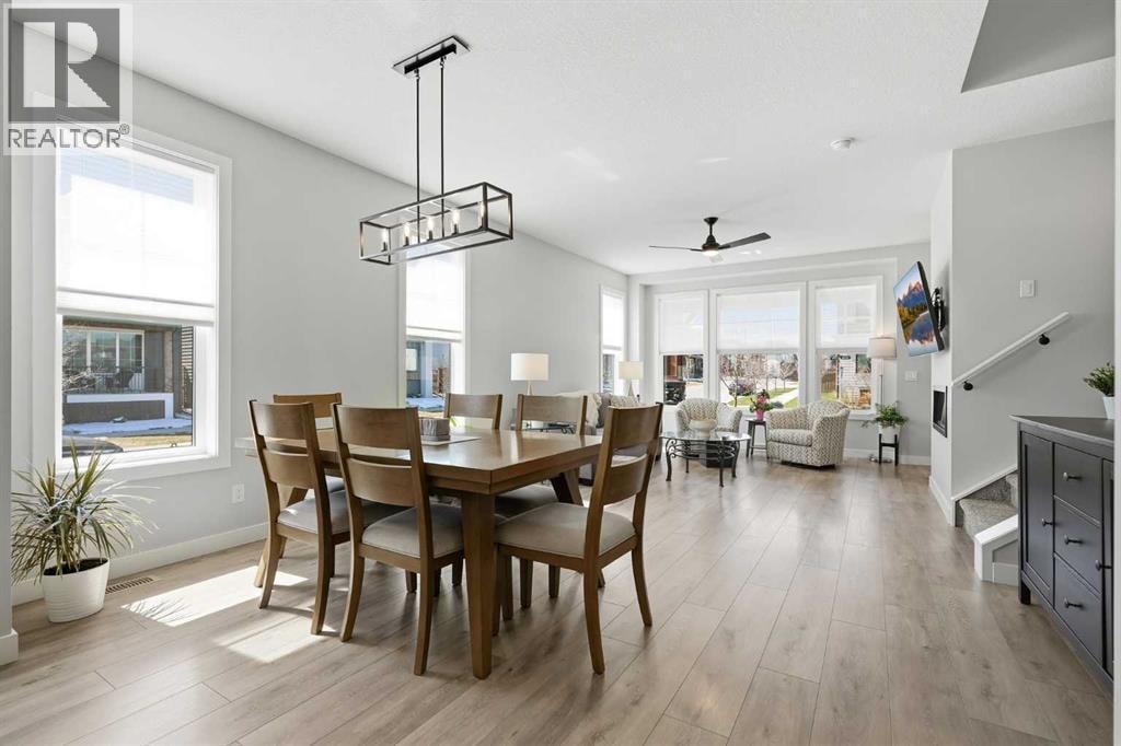 120 Treeline Manor SW — photo 9
