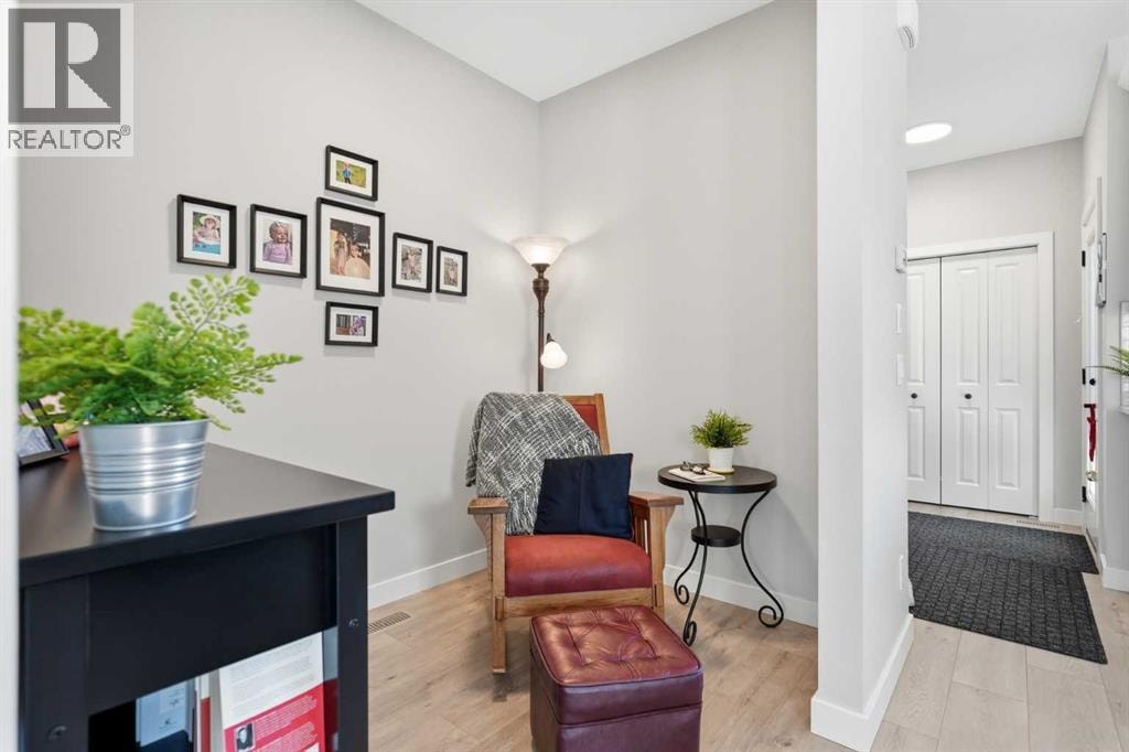 120 Treeline Manor SW — photo 15