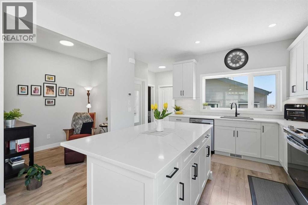 120 Treeline Manor SW — photo 13