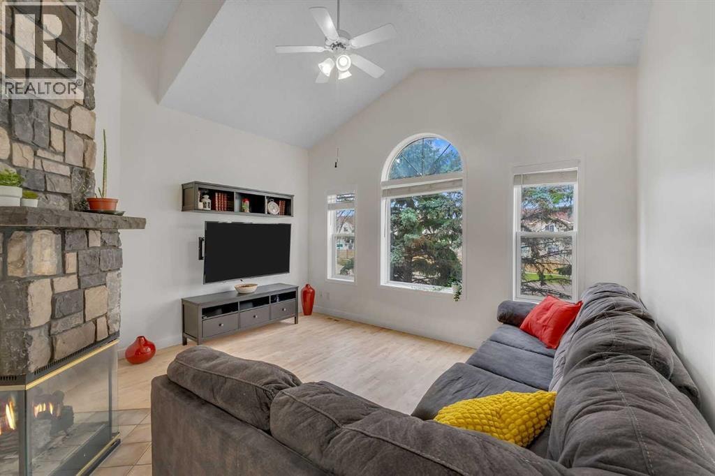 44 Douglas Glen Crescent SE — photo 12