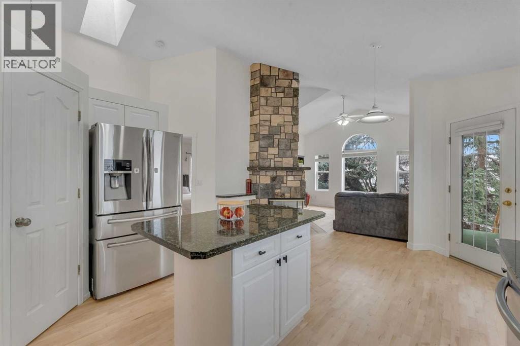 44 Douglas Glen Crescent SE — photo 20
