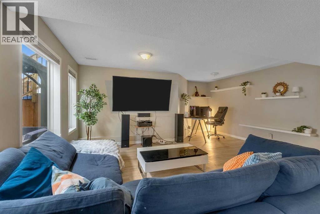 44 Douglas Glen Crescent SE — photo 37