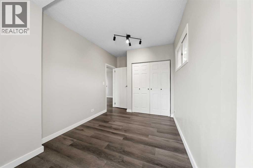 3807 1 Street NE — photo 13
