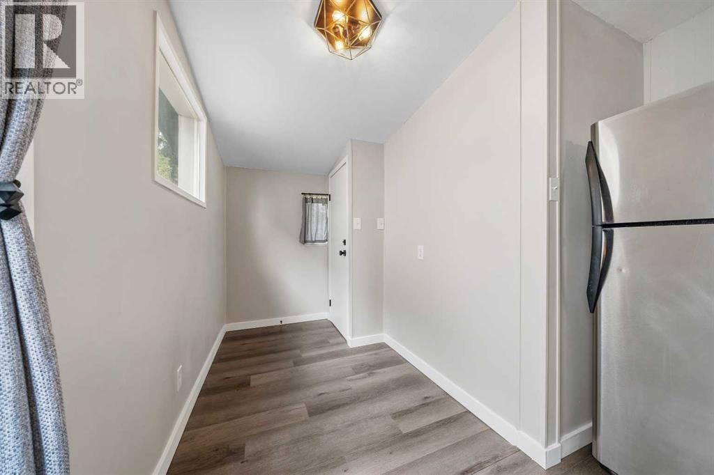 3807 1 Street NE — photo 20