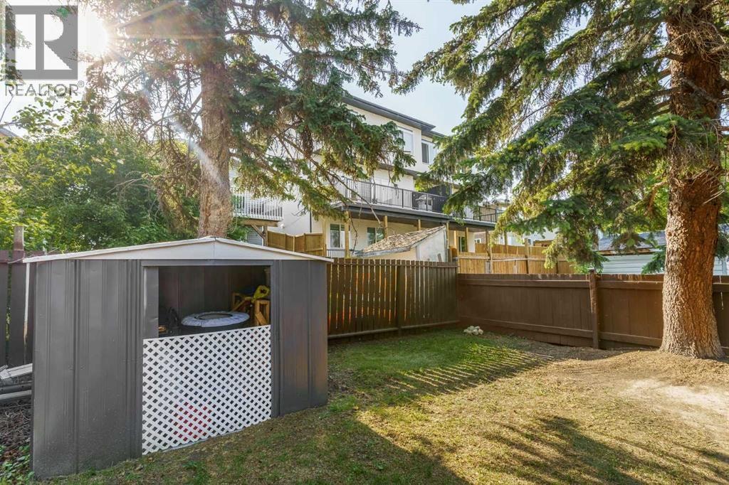 3807 1 Street NE — photo 37