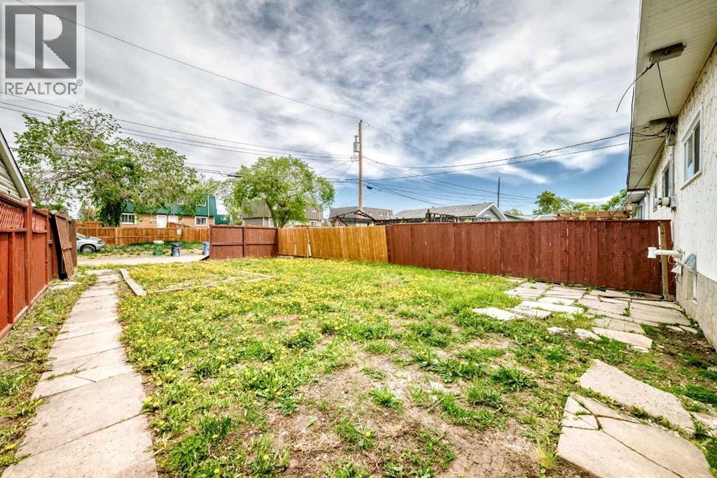 2918 Doverville Crescent SE — photo 44