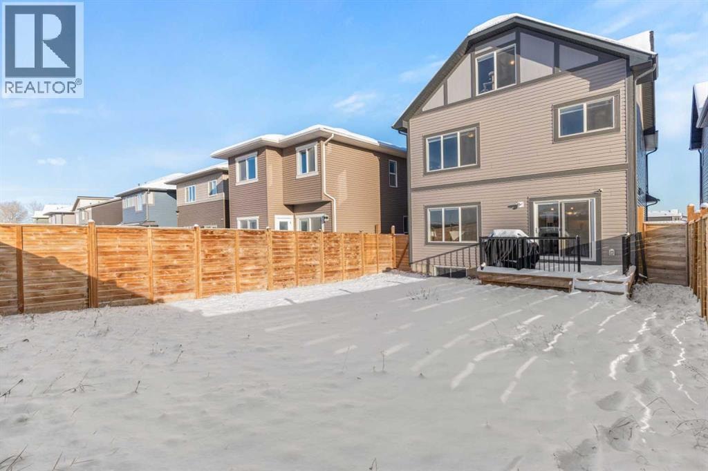 492 Chinook Gate Square SW — photo 45