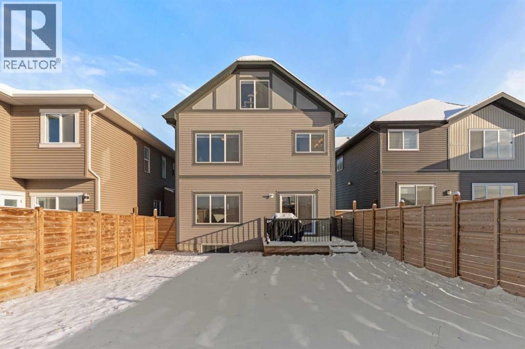 492 Chinook Gate Square SW — photo 46