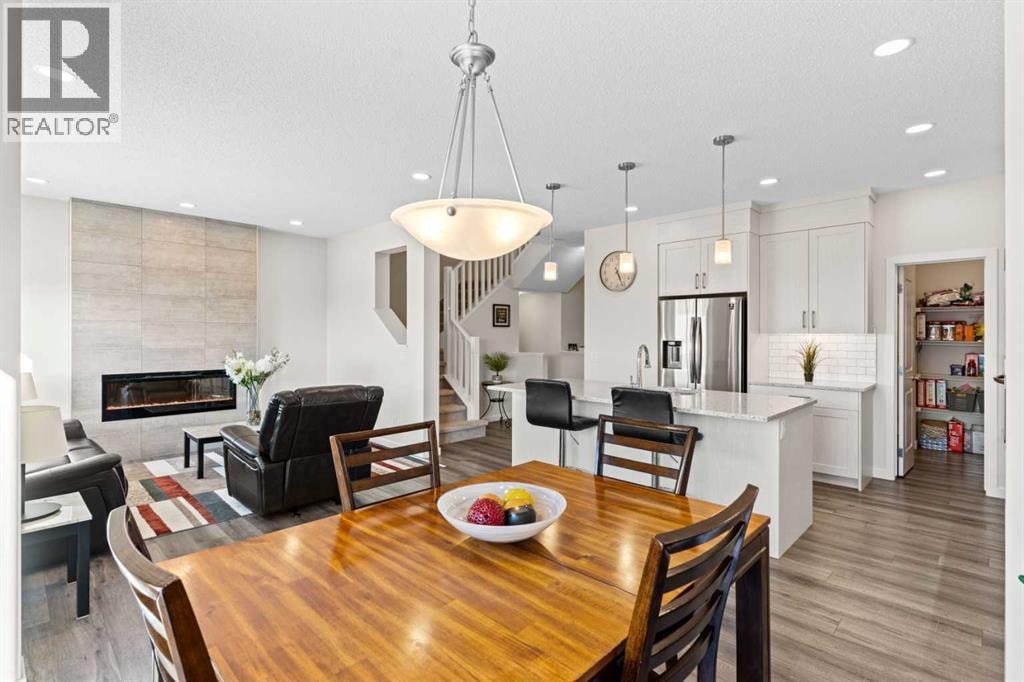 492 Chinook Gate Square SW — photo 12