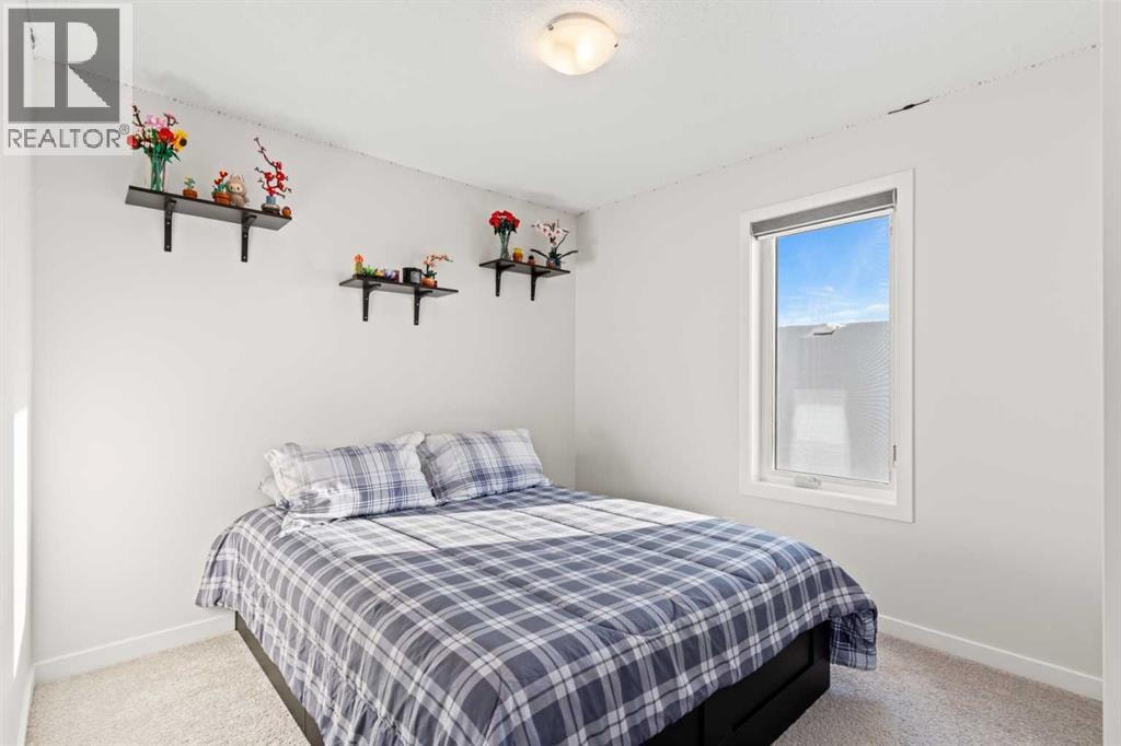 492 Chinook Gate Square SW — photo 40