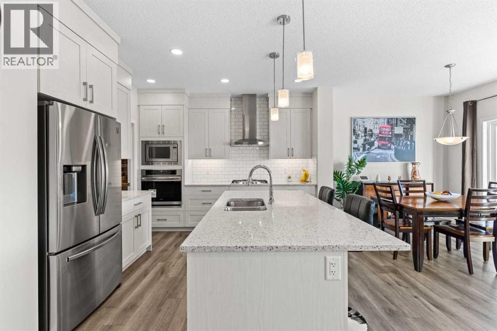 492 Chinook Gate Square SW — photo 10