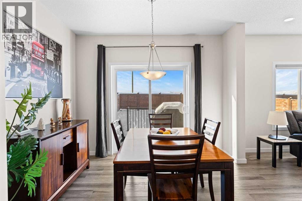 492 Chinook Gate Square SW — photo 11