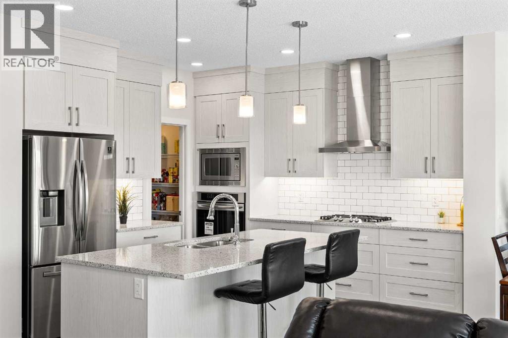 492 Chinook Gate Square SW — photo 17